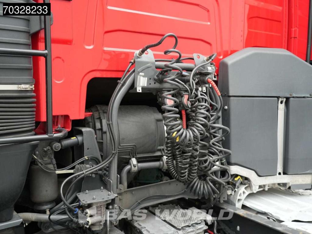 Volvo FH 460 4X2 Mega XL 2x Tanks ACC Navi Foto 14