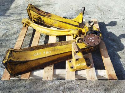 Soporte de eje para Caterpillar 730 vendida por PRV Ricambi Srl