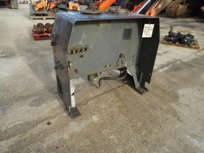 Depósito para aceite para Hitachi ZW310 vendida por OLM 90 Srl
