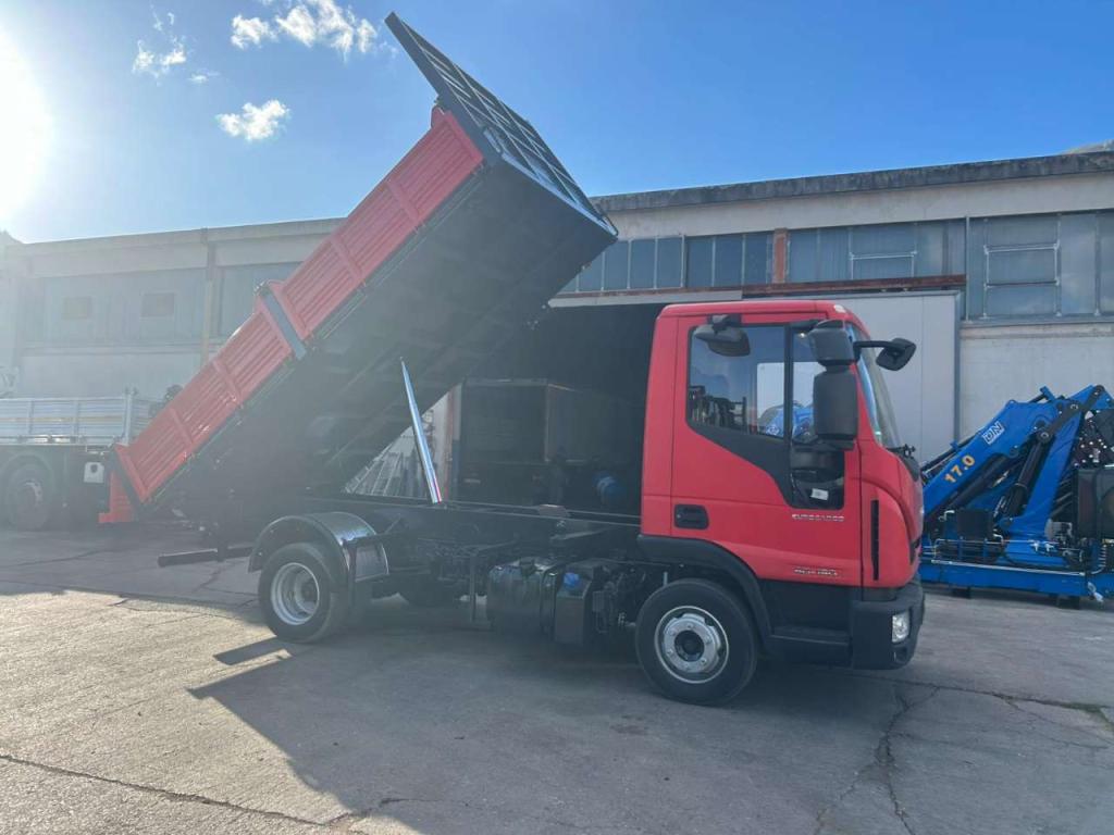 Iveco EUROCARGO 80-190 Foto 26