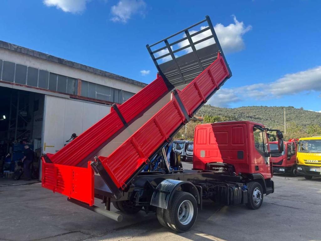 Iveco EUROCARGO 80-190 Foto 27