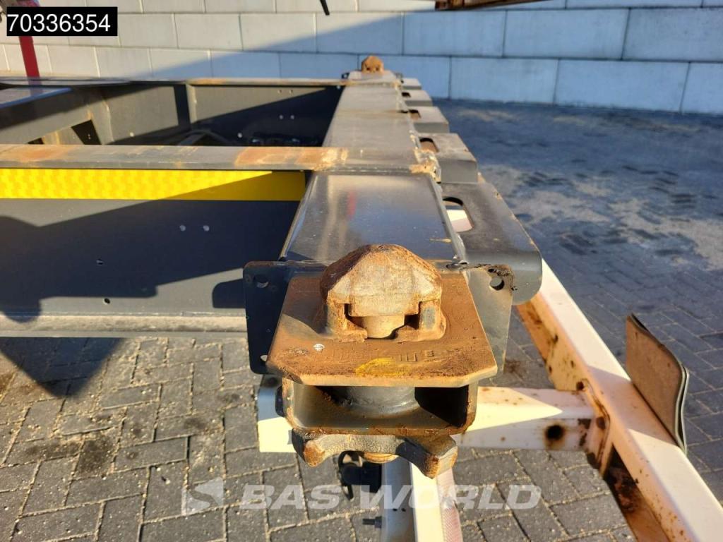 Kässbohrer CS 3 axles 40ft Lift Axle Stack Foto 25