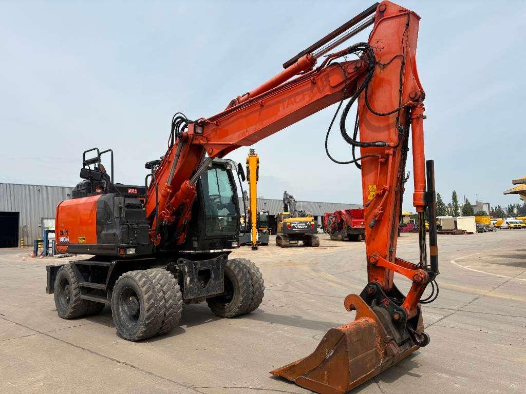 Hitachi ZX 140 W-6 (3 Pieces available) Foto 3