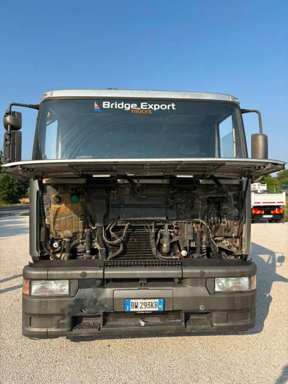 Iveco EUROTECH 190.30 con gru BONFIGLIOLI Foto 9