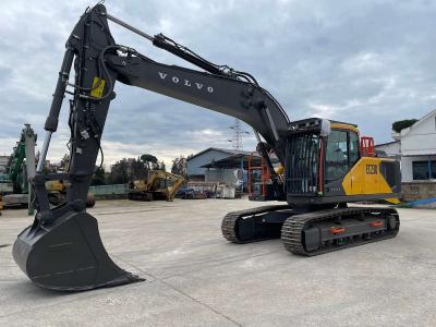 Volvo EC230FNL-5 vendida por Omeco Spa