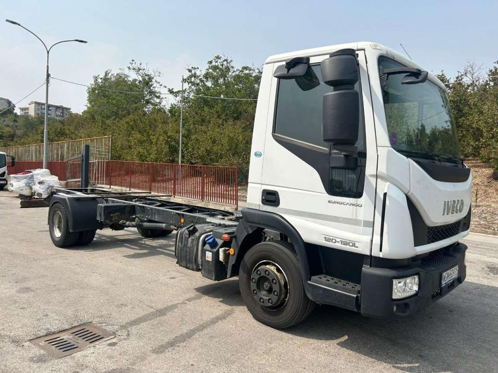Iveco EUROCARGO 120-190L Foto 8
