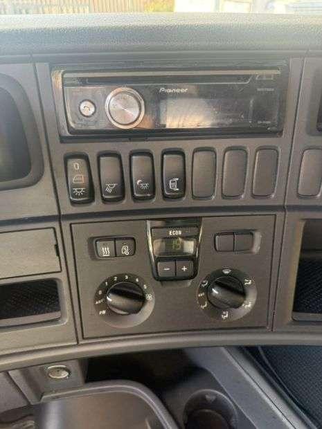 Scania R490 Foto 6