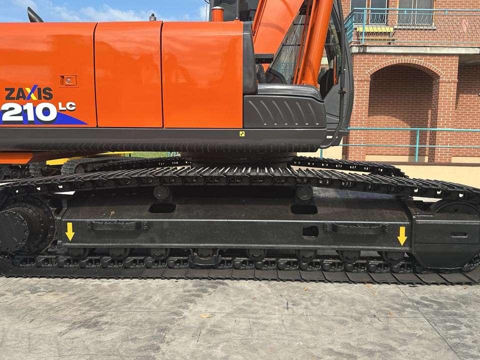 Hitachi ZX210LC-3 SLF Foto 4