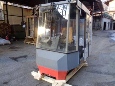 Cabina para O&K (Orenstein & Koppel) L 25 vendida por PRV Ricambi Srl