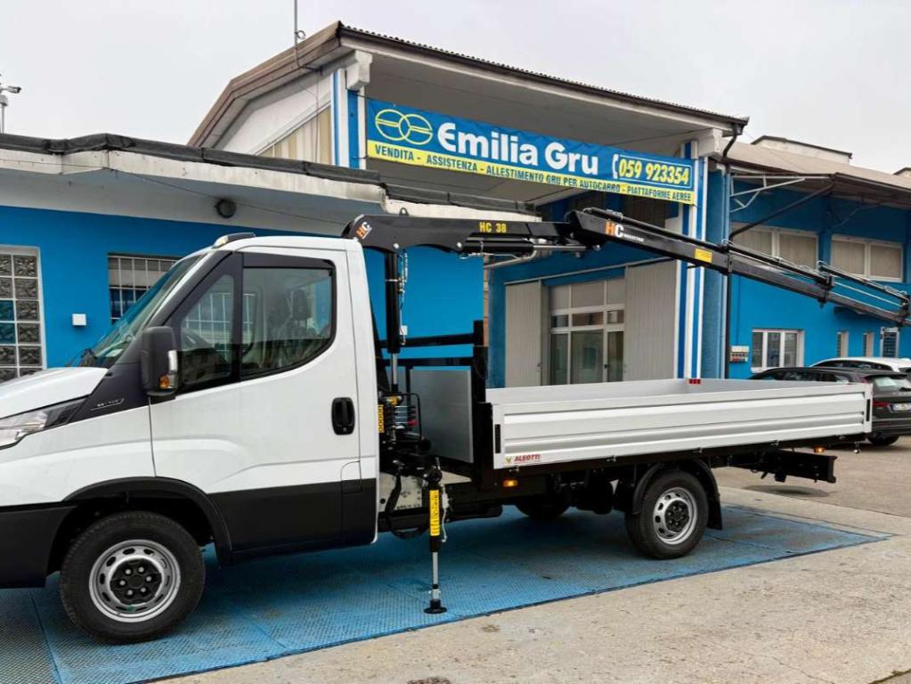 Fiat Iveco 35-140 Foto 6