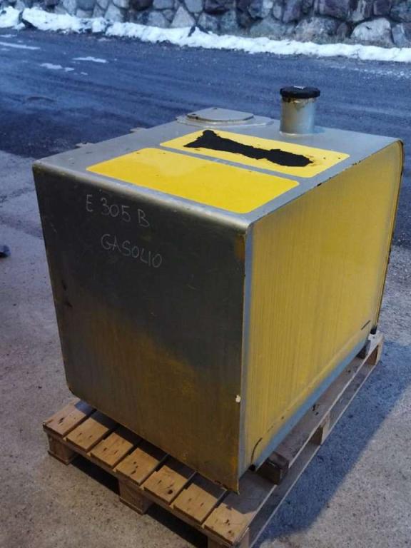 Depósito para gasóleo para New Holland E 305 B Foto 4