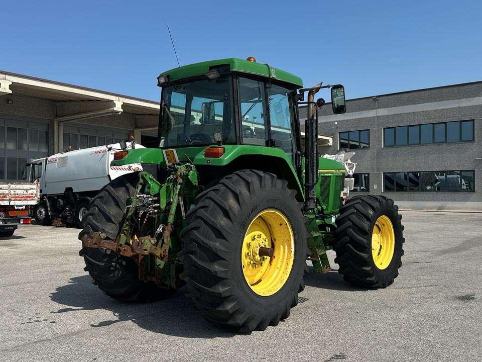 John Deere 7800 4X4 Foto 21