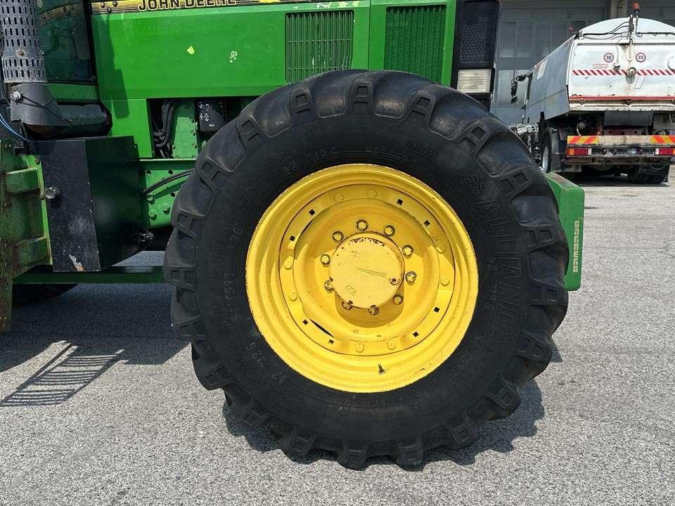 John Deere 7800 4X4 Foto 7