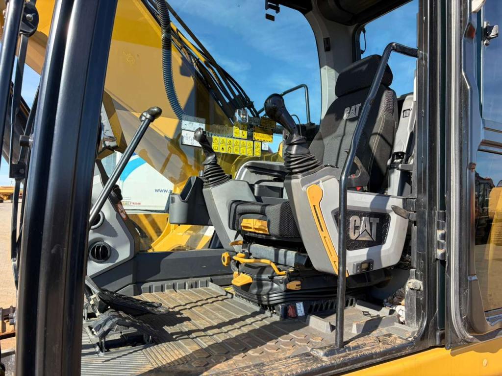 Caterpillar 330 Foto 20
