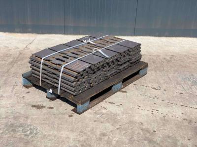 Carro completo para JCB JS240 / JS260 / JS300 Shoes/Pads Foto 1