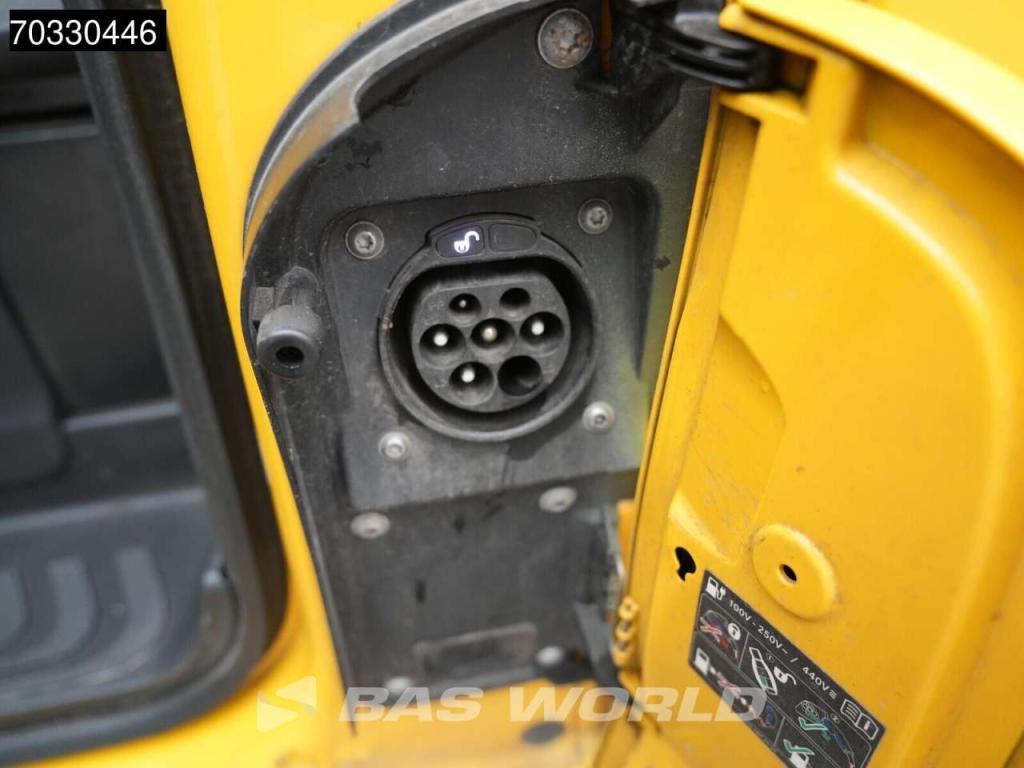 Mercedes-Benz eVito Elektrisch 41kWh 150km WLTP Airco Camera APK 03-2027 Airco Foto 24