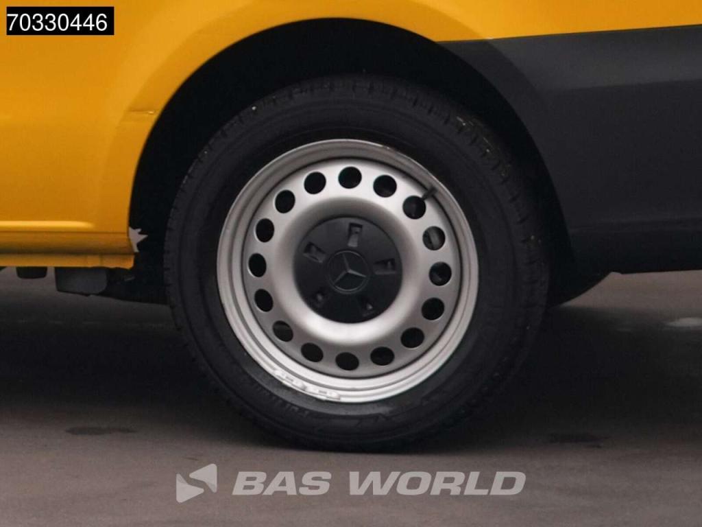 Mercedes-Benz eVito Elektrisch 41kWh 150km WLTP Airco Camera APK 03-2027 Airco Foto 29