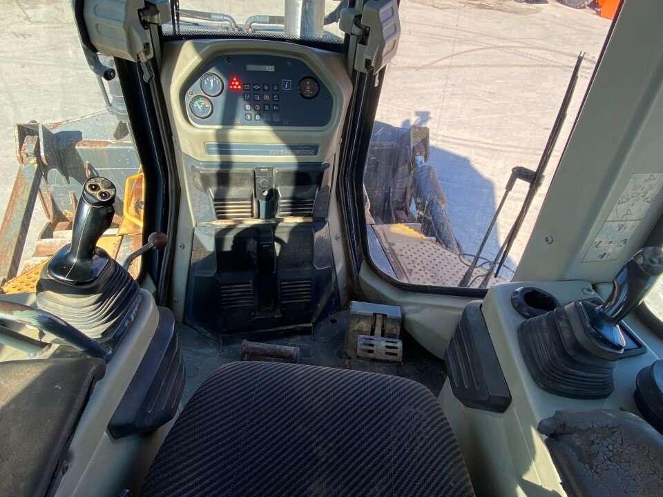 Liebherr 754 Foto 9