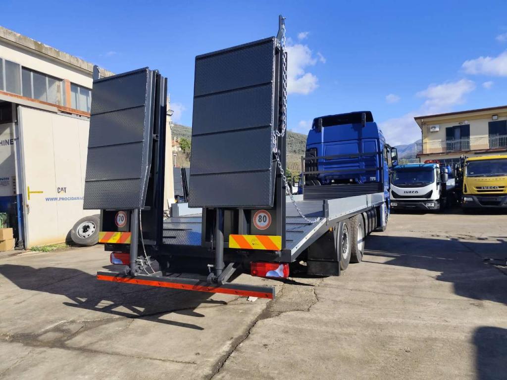 Man TGX 26.420 Foto 13