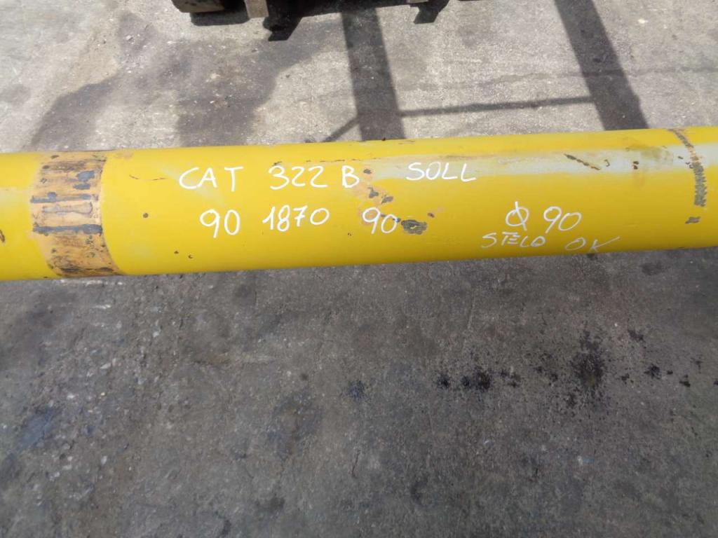 Cilndro de levantamiento para Caterpillar 322 B Foto 2