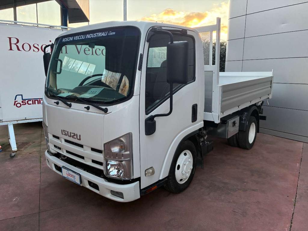 Isuzu NLR85 Foto 2