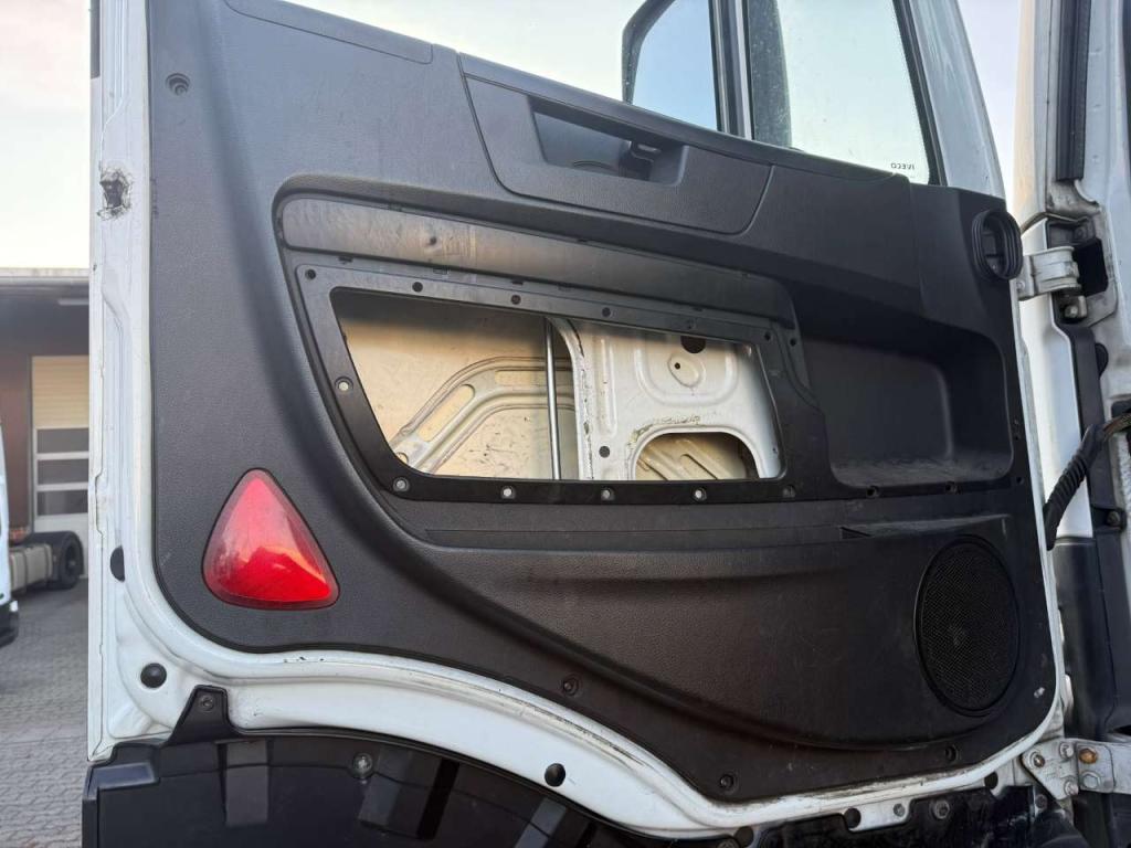 Iveco HI-WAY 480 Foto 6