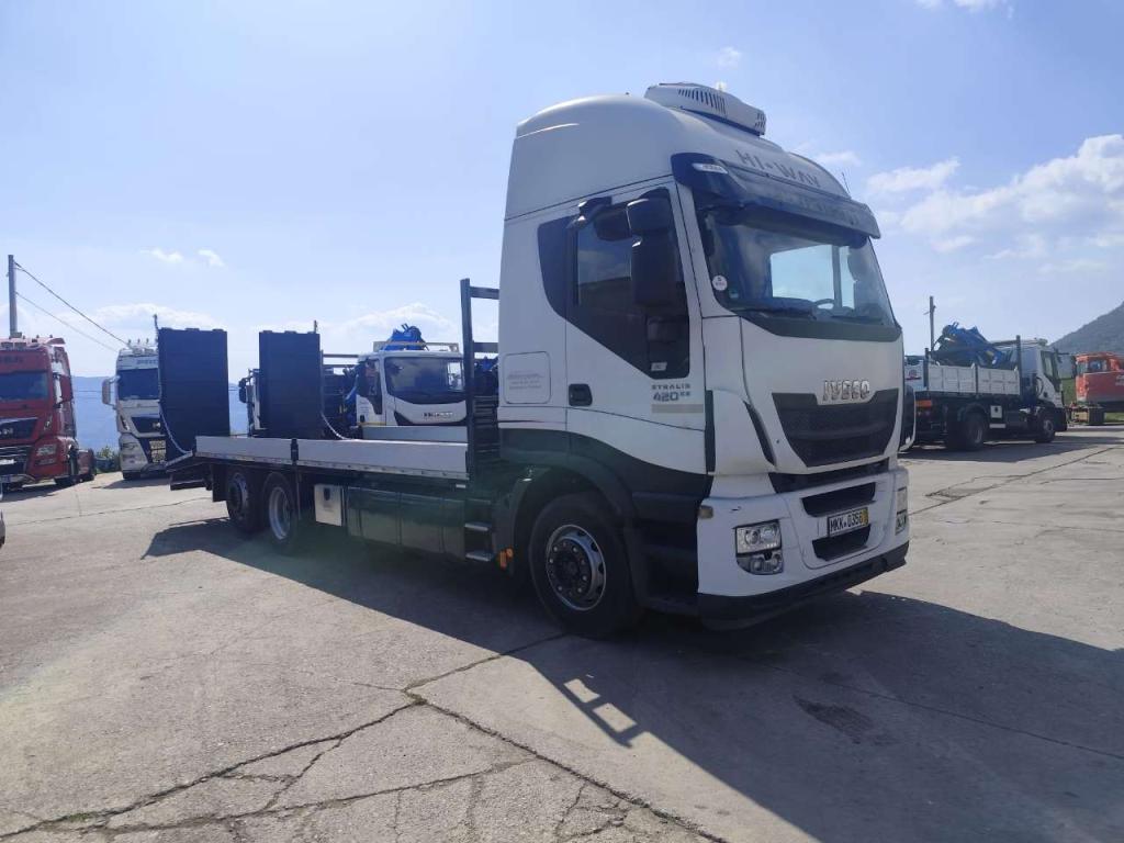 Iveco STRALIS CUBE AS260S42Y Foto 16