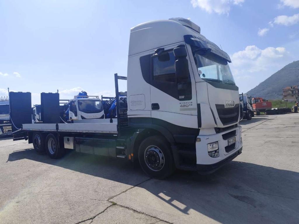 Iveco STRALIS CUBE AS260S42Y Foto 18