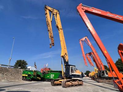 Komatsu PC400-LC vendida por Massucco T. Srl