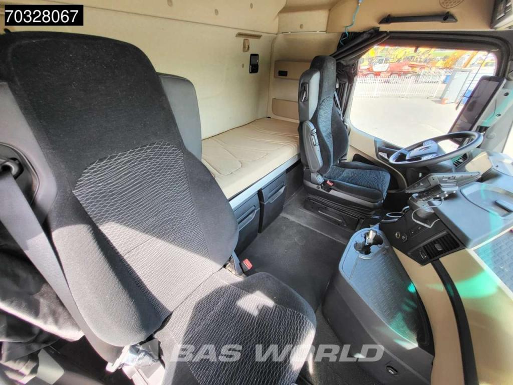 Mercedes-Benz Actros 1843 4X2 StreamSpace Navi Foto 28