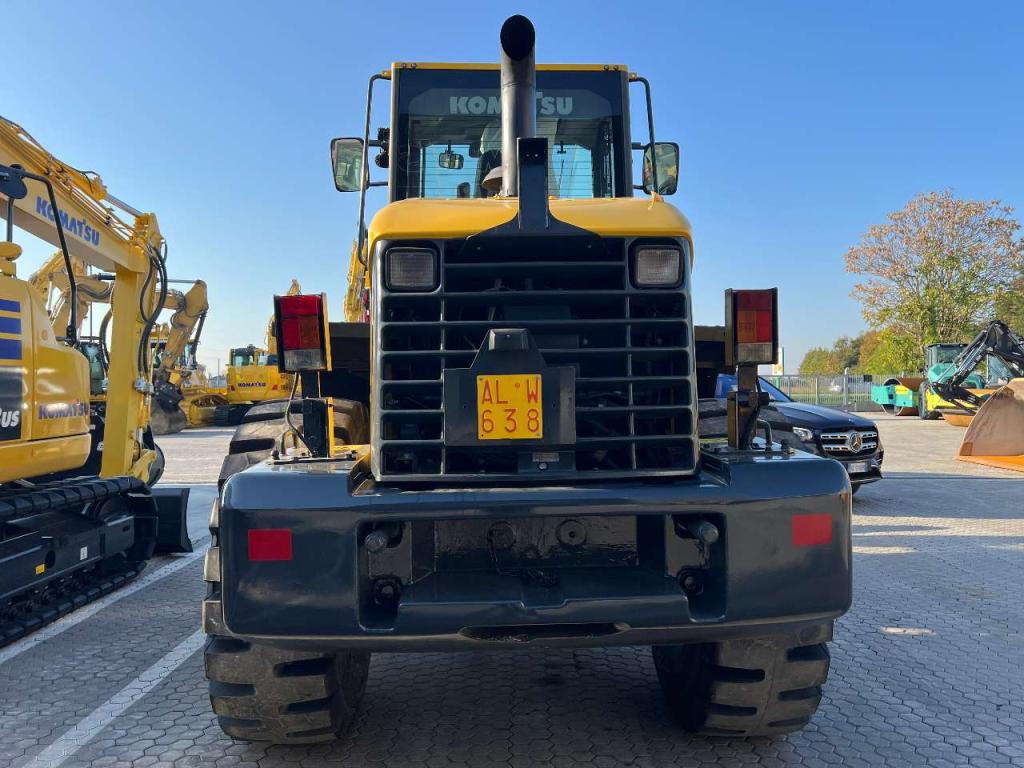 Komatsu WA250PZ-6 Foto 7