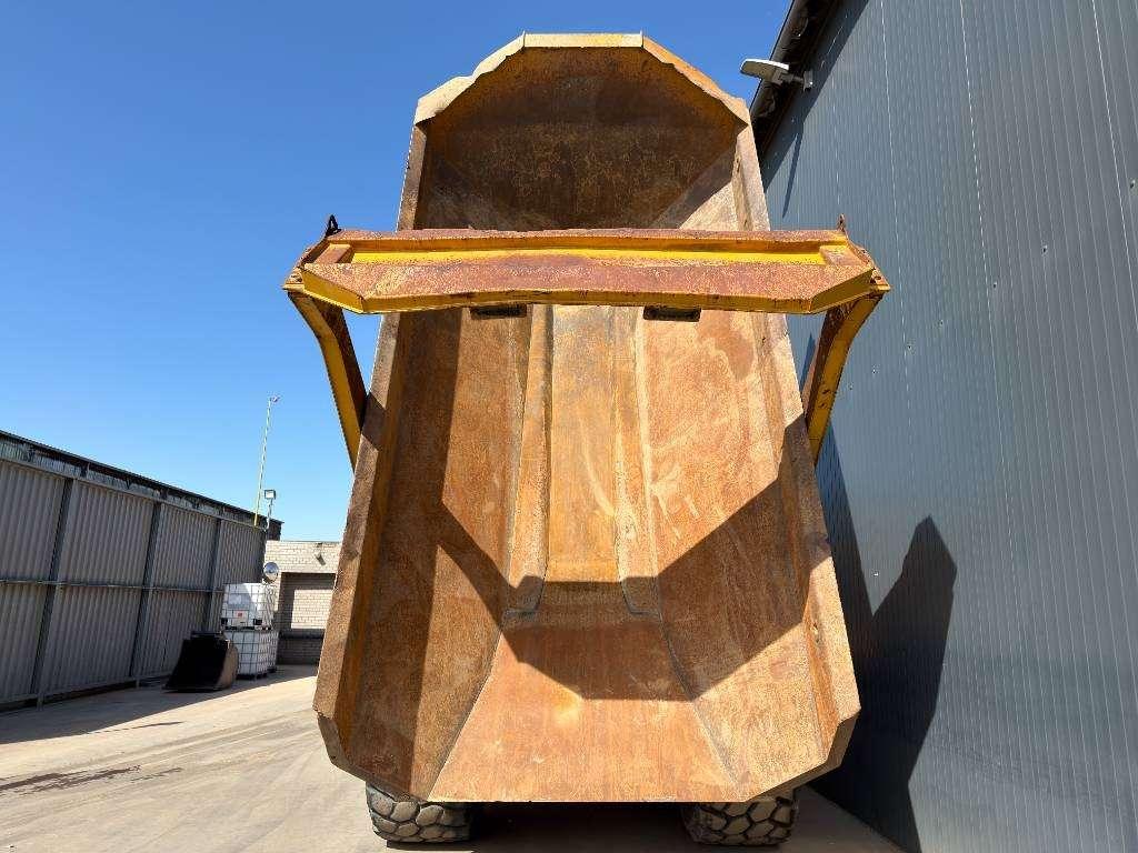 Caterpillar 730C2 Foto 6