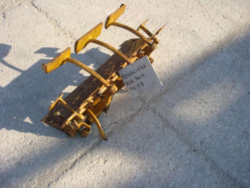 Pedalera para Fiat Allis FL5B Foto 1