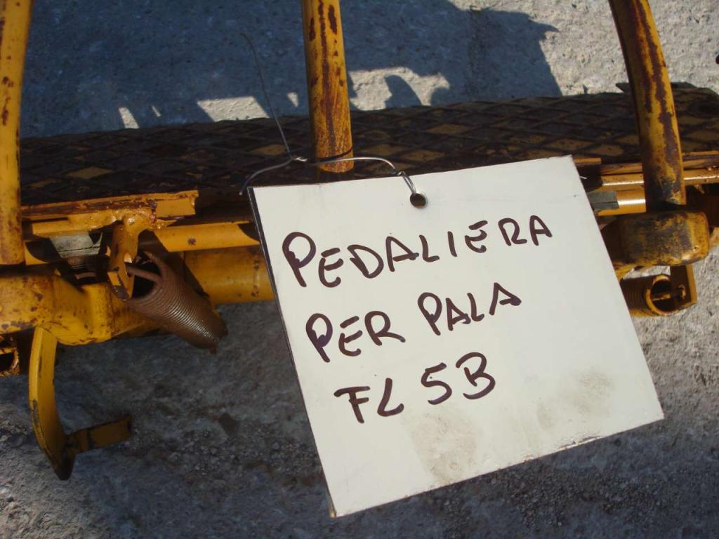 Pedalera para Fiat Allis FL5B Foto 3