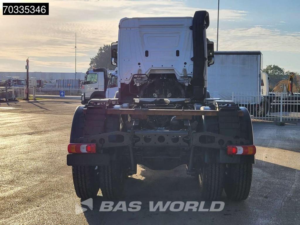 Mercedes-Benz Actros 3345 6X4 NEW! ClassicSpace Big-Axles Euro 5 Foto 10