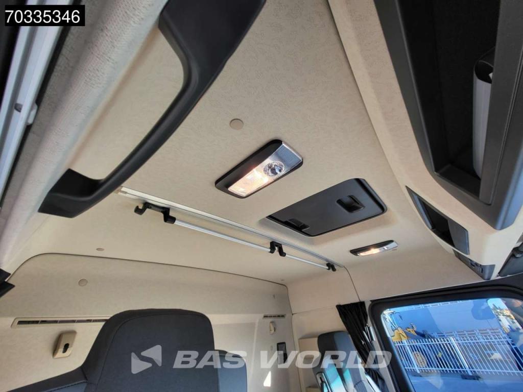 Mercedes-Benz Actros 3345 6X4 NEW! ClassicSpace Big-Axles Euro 5 Foto 24