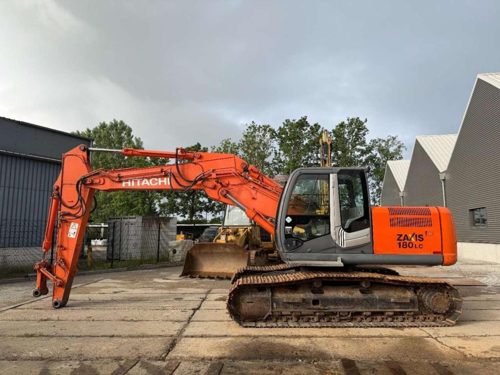 Hitachi ZX 180 LC-3 Foto 3