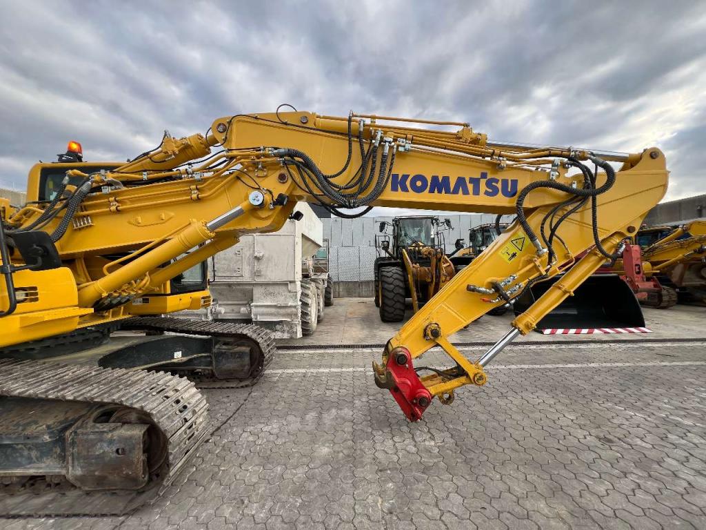 Komatsu PC210NLC-11E0 Foto 12