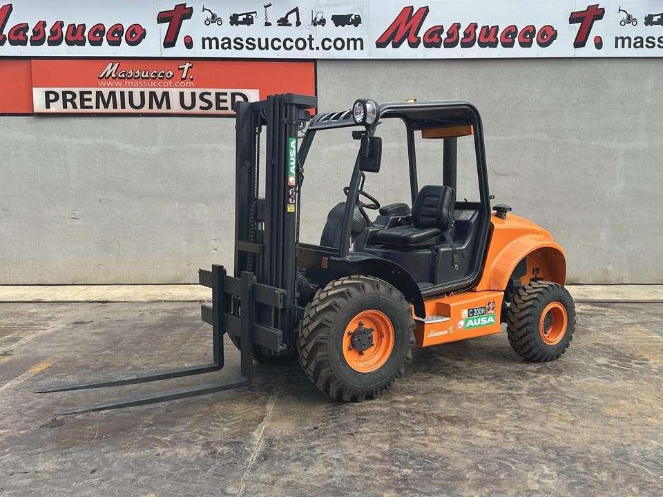 Ausa C200H 4x4 Foto 1