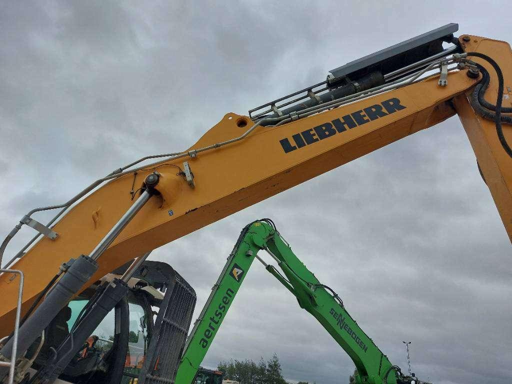 Liebherr R936LC Foto 17