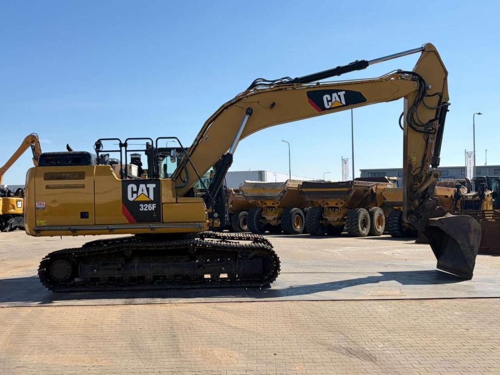 Caterpillar 326FL Foto 6