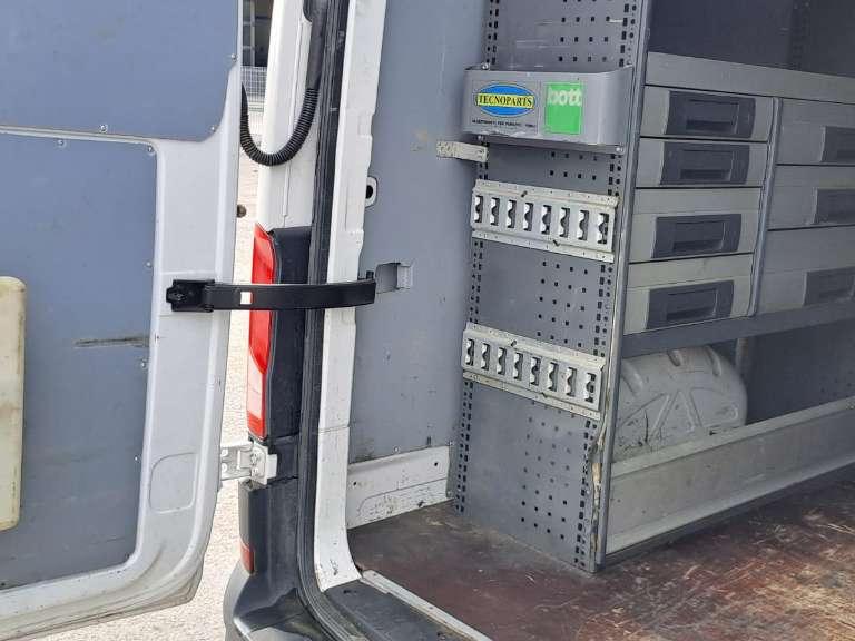Volkswagen CRAFTER Foto 16
