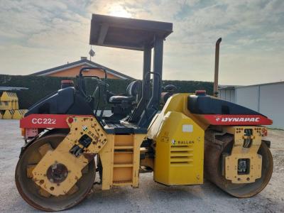 Dynapac CC222 vendida por B & B Di Ballan & C. Srl