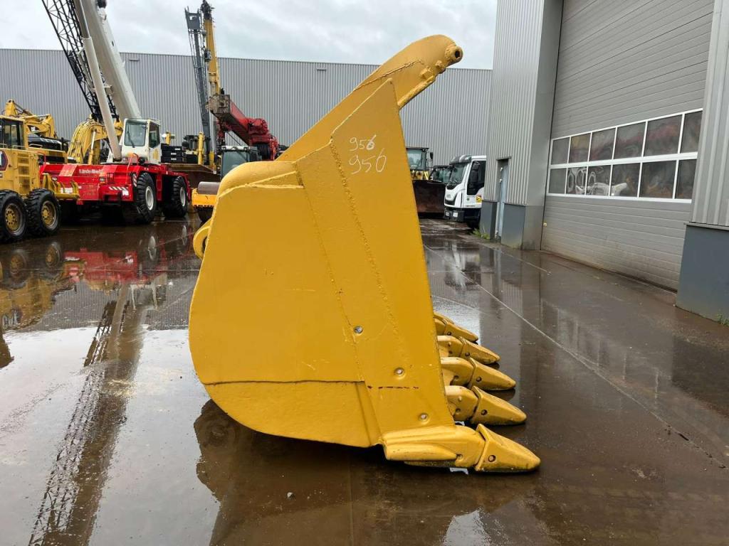 Caterpillar Bucket 990 Foto 5