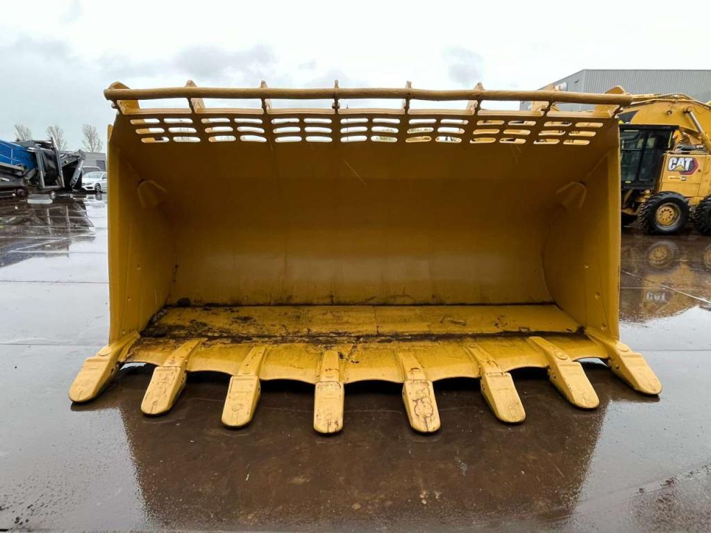 Caterpillar Bucket 990 Foto 6