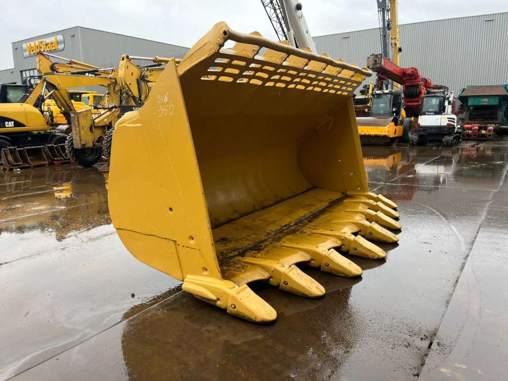 Caterpillar Bucket 990 Foto 7