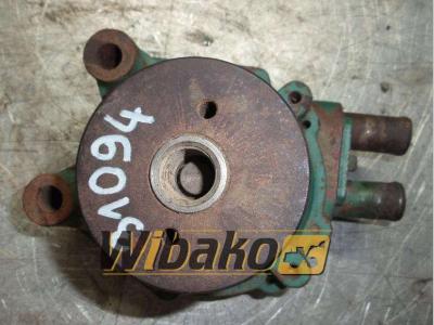 Volvo Bomba de agua (reemplazo del motor) vendida por Wibako