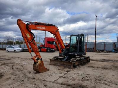 Hitachi ZX85USBLC-3 vendida por Omeco Spa