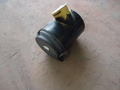Carcasa del filtro de aire para New Holland E385B vendida por OLM 90 Srl