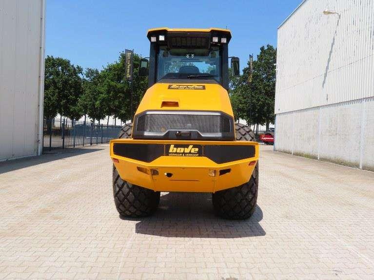 JCB VM118D Foto 3
